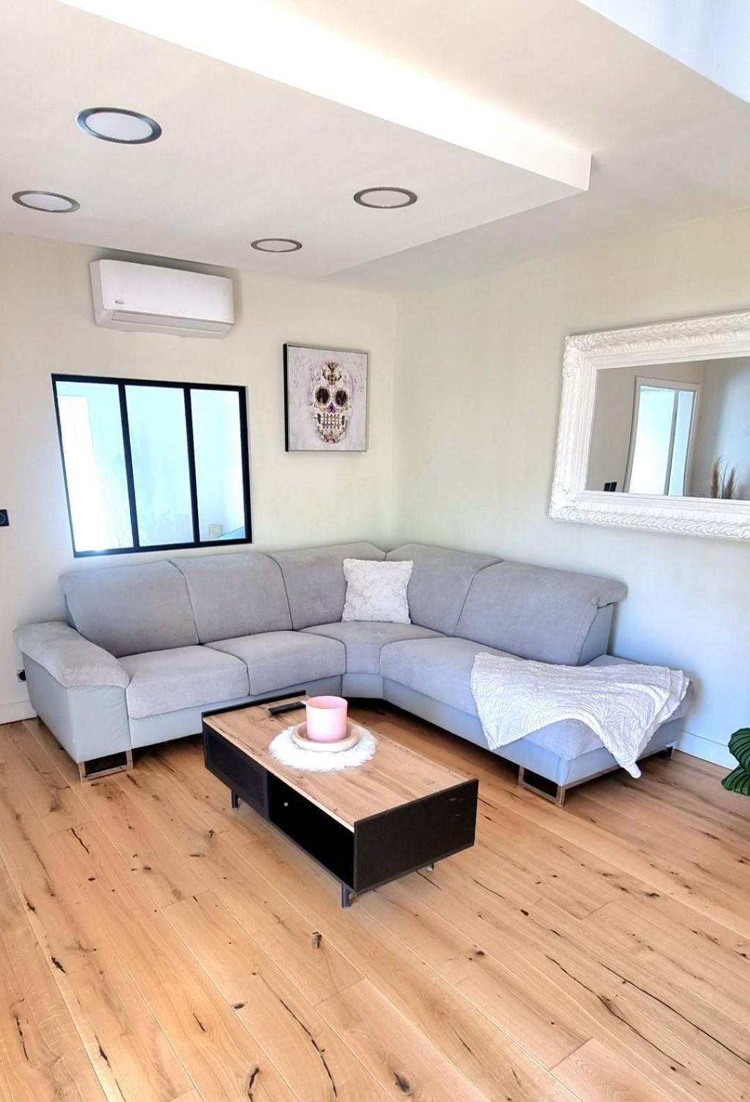 ! New Prestige Loft Climatise Terrasse Jacuzzi ! Apartment Pont-a-Mousson