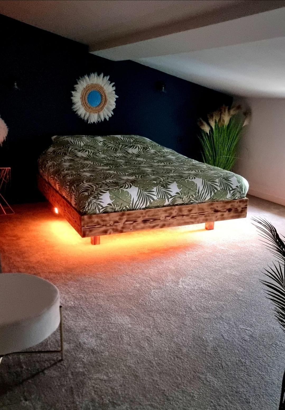 ! New Prestige Loft Climatise Terrasse Jacuzzi ! *