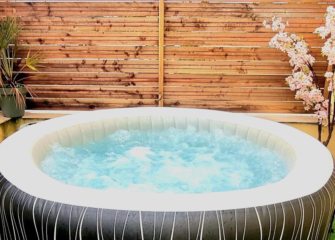 ! New Prestige Loft Climatise Terrasse Jacuzzi ! * Pont-a-Mousson